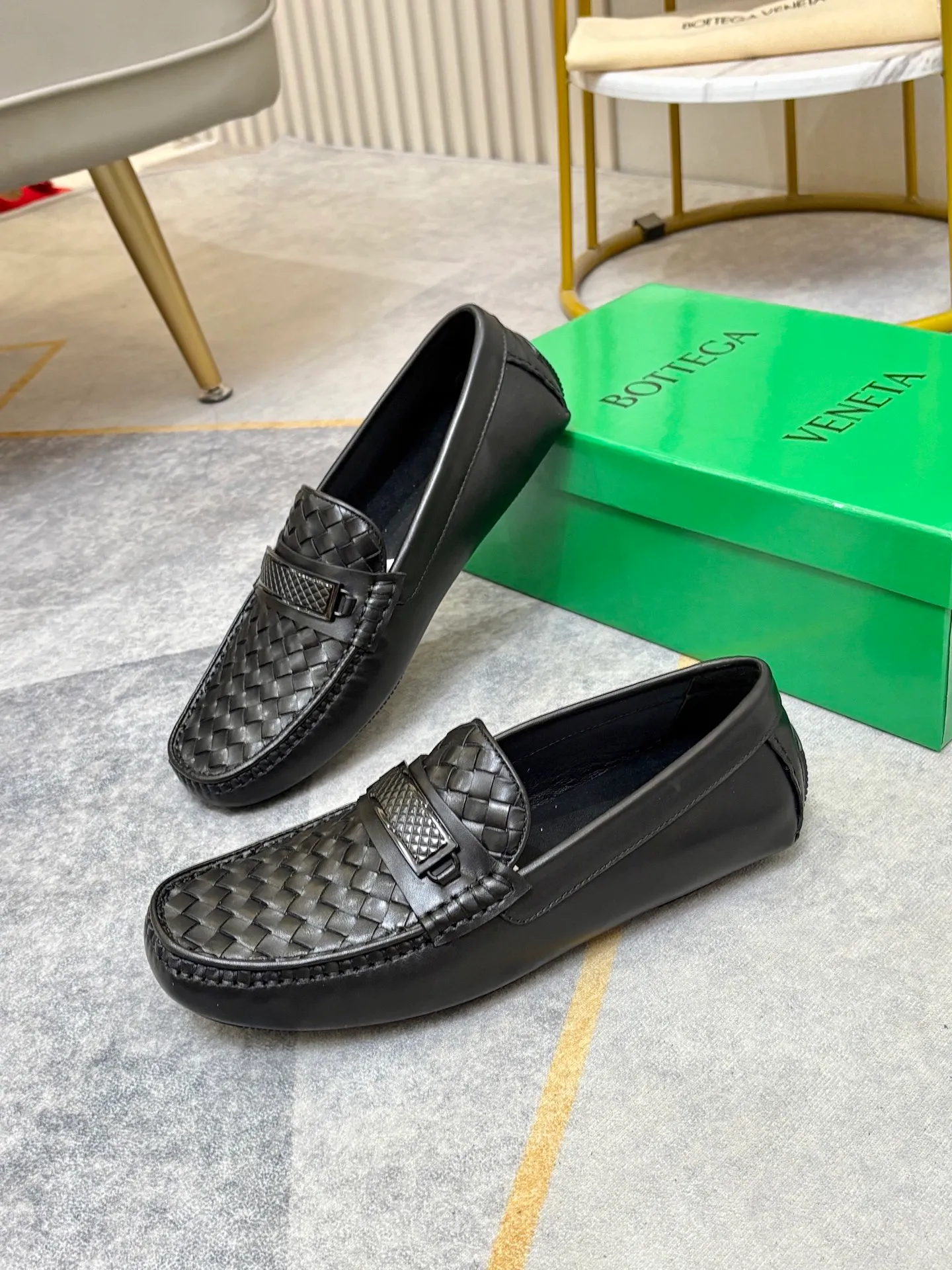 P420💰 (Niu Li + Niu Pad) [BV] The latest hot style‼ ️Casual men's shoes, uppers imported first-layer cowhide ➕Full imported cowhide lining✔️Exquisite workmanship, excellent foot feel, special rubber soles✔️, cool and fashionable, the latest fashion, fashionable outsole, hurry up.  Code number: 38-44 (can be customized to 37.45, non-refundable)